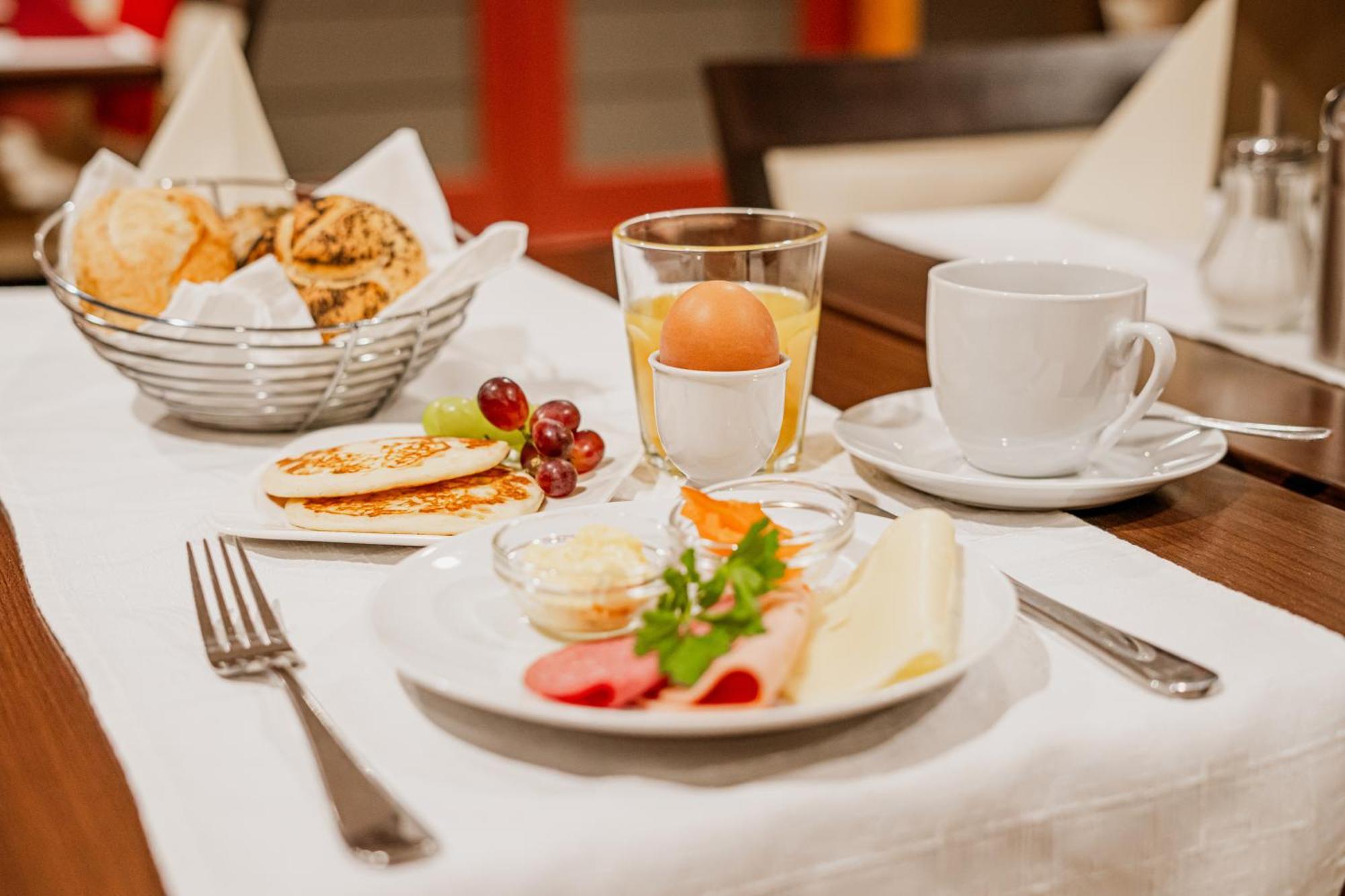 Das Hotel An Der Stadthalle - Rostock Hbf (Adults Only) Zewnętrze zdjęcie